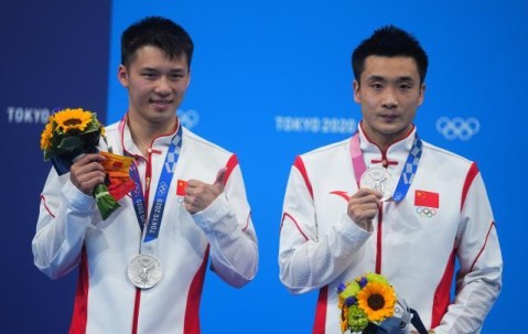 石油杯-俄媒:震惊中国跳水队失利 笑话美国男篮首败